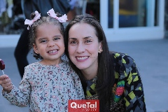  Xime y Pituka Escartin.