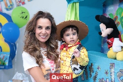  Daniela Díaz de León y Juanqui.