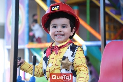  Juanqui.