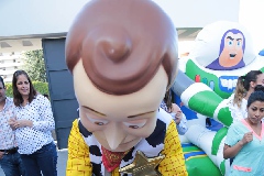  Woody.