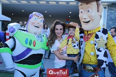  Daniela Díaz de León y Juanqui.