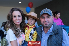  Daniela, Juan Carlos y Rodrigo.