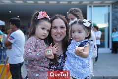 Loretta, Charo Ortuño y Macarena Rebolledo.
