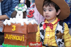  Juanqui.