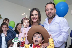  Familia Conde.