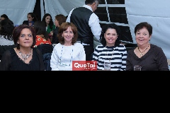  Cape Silos, Becky, Paty Ordoñez y Socorro Domínguez.