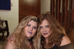  Muy guapas.