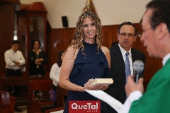 Primera Comunión de Sofía Flores.