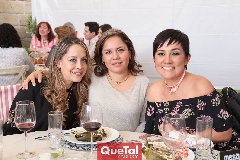  Claudia Motilla, Elsa Montante y Claudia Grijalva.