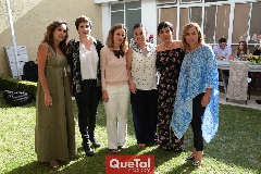  Paty Estrada, Claudia Hinojosa, Romina de Sarquis, Sara Hernández, Claudia Grijalva y María Fernanda Riu.