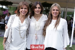  Adriana Rueda, Claudia Artolózaga y Bety Villegas.