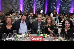  Lourdes Herrera, Carlos López Medina, José Luis Hernández, Nuria Lozano y Lourdes Gómez.