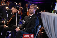  Iván Petrov.