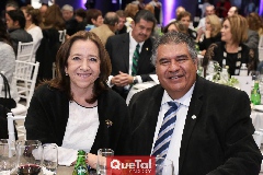  Alejandra y Elías Torres.