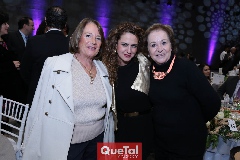  Amigas.