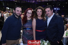  Armando Rodríguez, Mireya Prieto, Gabriela Ramírez y Alejandro de la Rosa.