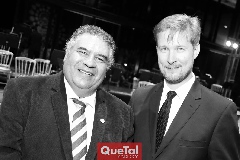  Elías Torres e Iván Petrov.