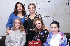  Paulina Gordoa, Mónica Labastida, Claudia Carpizo, Rocío Mexicano y Lula López.