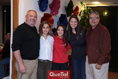  Alejandro y Olga Alessi, Marisol Corripio, Brenda y Armando Martínez.