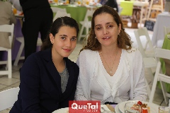  Fernanda y Alba Quiroga.