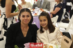  Compartiendo momentos.