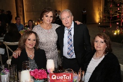  Mary Del Socorro De la Garza, María del Refugio, Leonardo De la Garza y María Guadalupe De la Garza.