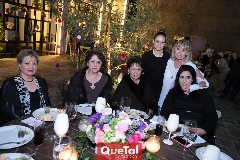  Guillermina Villalobos, Mati Ocejo, Pilar Ocejo, Fernanda Martínez, Covadonga Foyo y Mati Rojo.