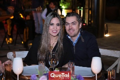  Elizabeth Berrones y Manolo Ruiz.