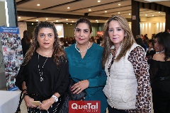  Claudia Abud, María Guadalupe Urbina y María Sánchez.