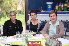  Ana Avelina Urraza, Lucía Martínez y Lucía Gómez.
