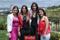  Andrea Narváez, Mariana Salazar, Mucia y Tamara Reverte.