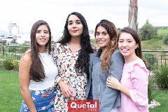  Karla Buendía, Paola Arpayán, Daniela Reverte y Claudia Valdelamar.