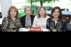  Doris Montoya, Laura Villasuso, Ana Cris de García y Oti Ruiz.