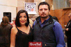 Marisol Pérez y Gabriel Andrade .