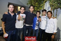  Rodrigo, Fernando, Marcelo, Eduardo, Carlo y Juan Pablo.