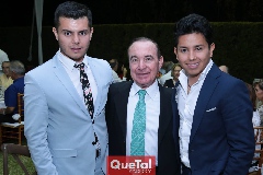  Abelardo Uría con los Hermanos Miguel y Alejandro Pérez-Meza.
