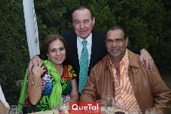  Laura Álvarez de Lorca, Abelardo Uría y José Lorca.