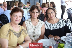   Pilar Labastida, Patricia González y Luz Elena Cadena .