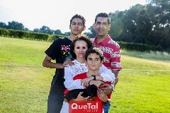  Gerardo, Carlos, Gaby y Joaquín Madrigal.