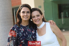  Fernanda Félix y Sofía Bárcena.