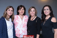  Gaby Godínez, Adriana Alcalde, Bety Lavín y Ana Fonte.