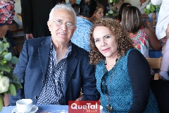  José Rodríguez y Martha Guillú.