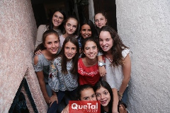  Con la cumpleañera.
