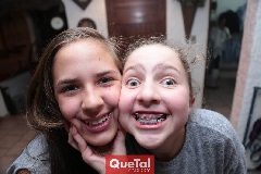  Caras.