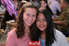  Mariana y Ana Sofía.
