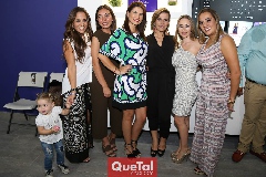  Valentina, Gaby Heinser, Chantal, Gaby Simancas , Mony Vargas, Sandra Solórzano y Marcela Pérez .