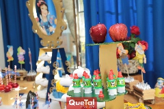  Mesa de dulces.