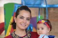  Mariana Meade y Mariel.