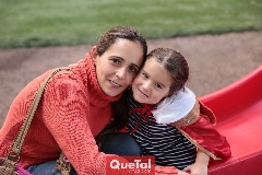  Bibi Perea y Pía.