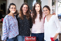  Ana Sofía, Susana, Ale y Miriam.